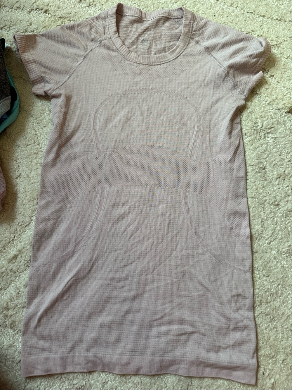 lululemon athletica Short Sleeve Seamless Tee Dress in Light Mauve